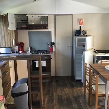 Frejus Tout Confort, Climatisation,Linge De Lit Et De Toilette, Coffre Fort, Ventilations Au Plafond Chambres Et Wifi Possible Fréjus Exterior foto
