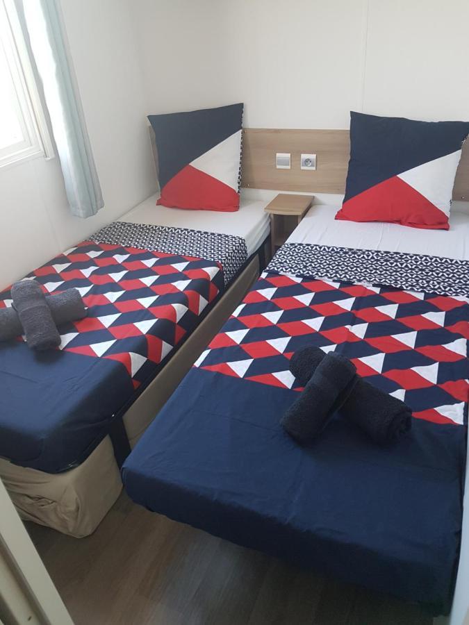 Frejus Tout Confort, Climatisation,Linge De Lit Et De Toilette, Coffre Fort, Ventilations Au Plafond Chambres Et Wifi Possible Fréjus Exterior foto
