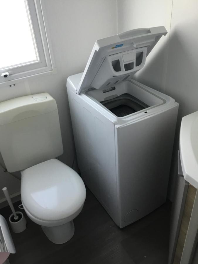 Frejus Tout Confort, Climatisation,Linge De Lit Et De Toilette, Coffre Fort, Ventilations Au Plafond Chambres Et Wifi Possible Fréjus Exterior foto