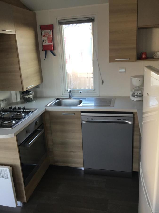 Frejus Tout Confort, Climatisation,Linge De Lit Et De Toilette, Coffre Fort, Ventilations Au Plafond Chambres Et Wifi Possible Fréjus Exterior foto