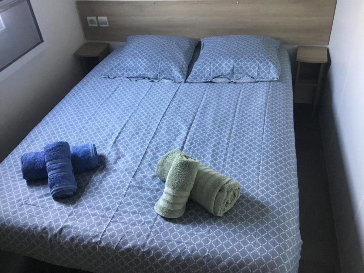 Frejus Tout Confort, Climatisation,Linge De Lit Et De Toilette, Coffre Fort, Ventilations Au Plafond Chambres Et Wifi Possible Fréjus Exterior foto