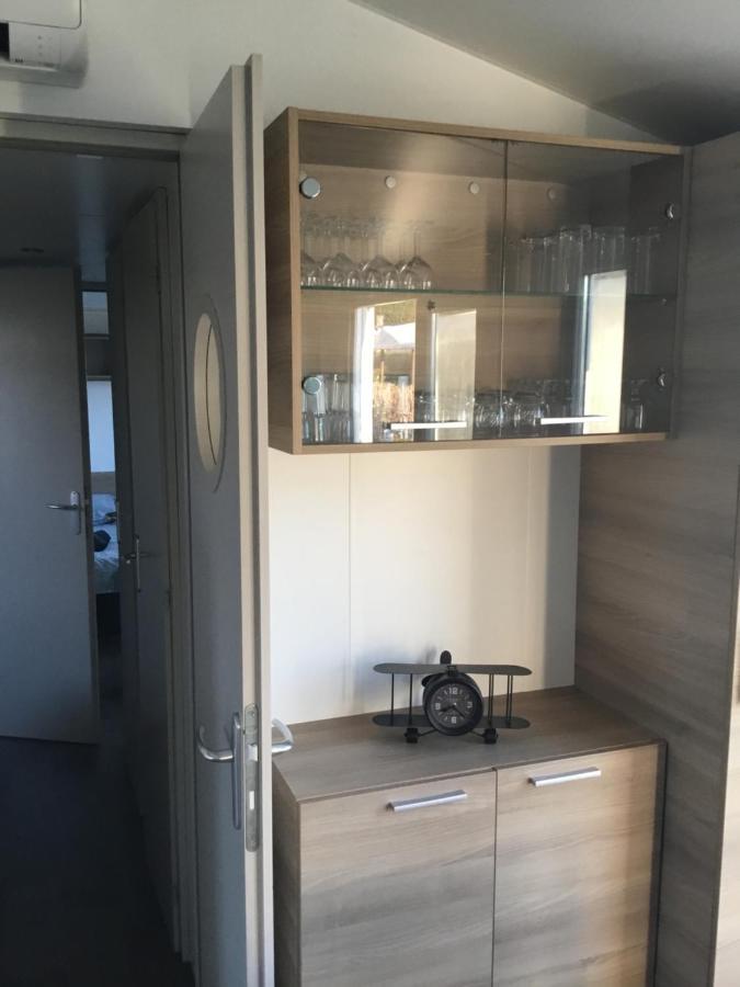 Frejus Tout Confort, Climatisation,Linge De Lit Et De Toilette, Coffre Fort, Ventilations Au Plafond Chambres Et Wifi Possible Fréjus Exterior foto
